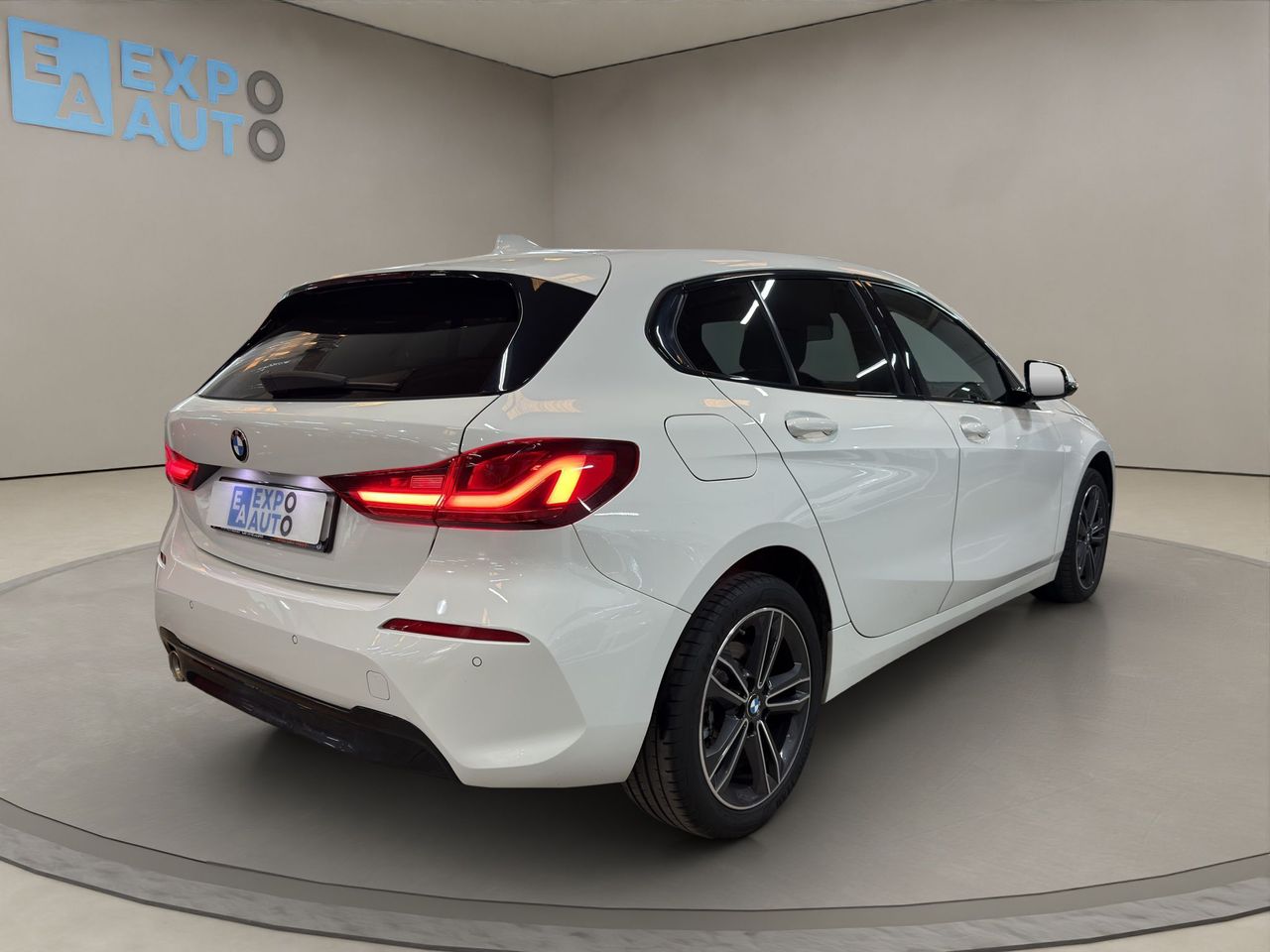 BMW Serie 1 118i Auto. - Foto 2