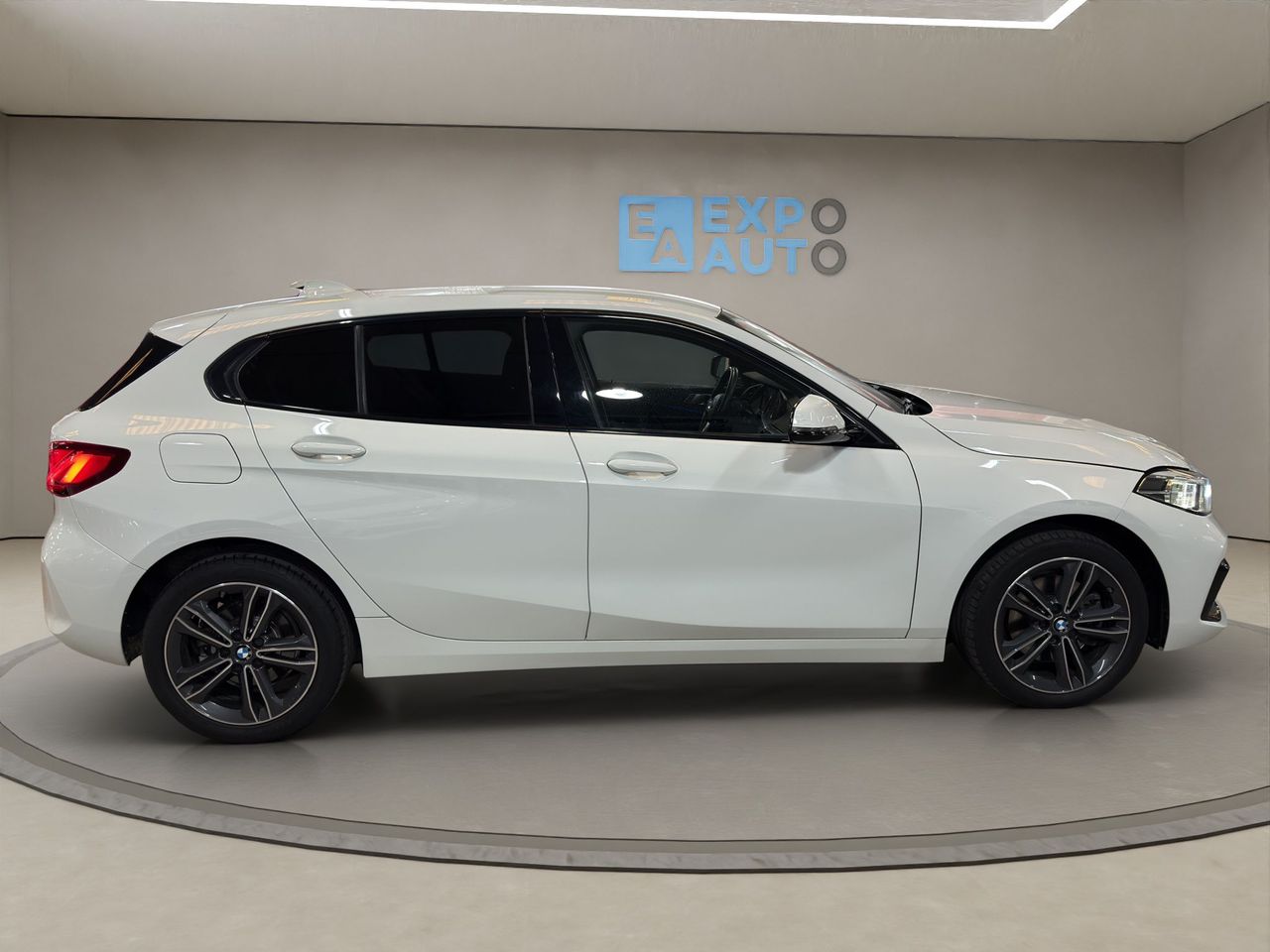BMW Serie 1 118i Auto. - Foto 2
