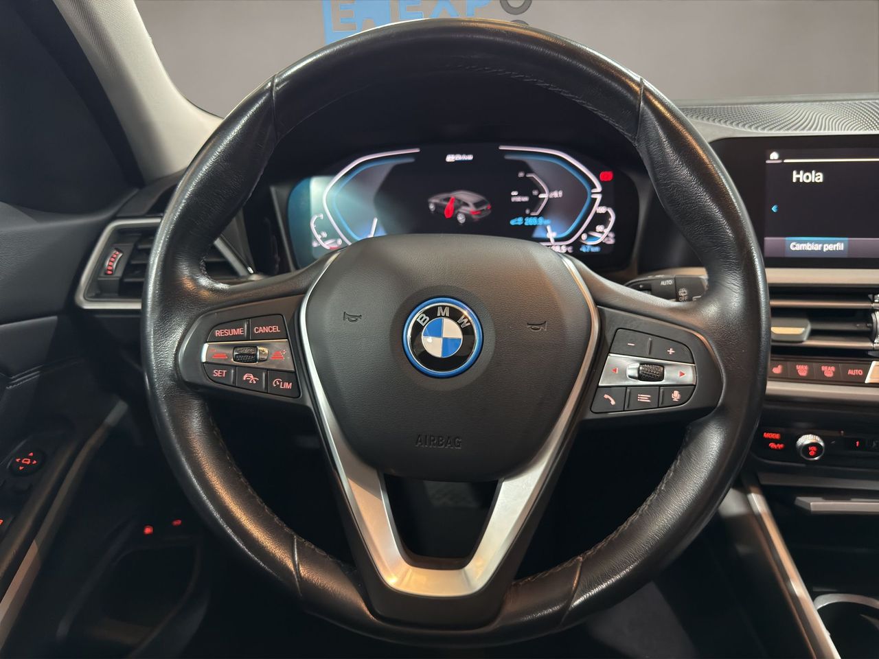 BMW Serie 3 330e xDrive Touring - Foto 2