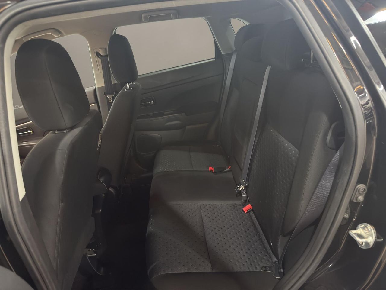 Mitsubishi ASX 200 DI-D Motion - Foto 2