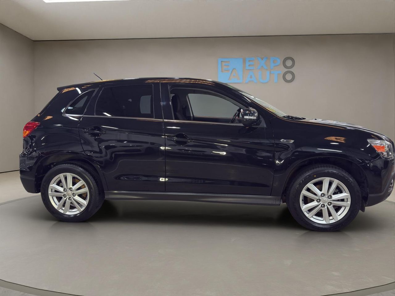 Mitsubishi ASX 200 DI-D Motion - Foto 2