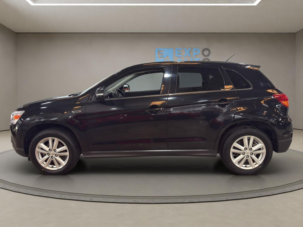 Mitsubishi ASX 200 DI-D Motion - Foto 2