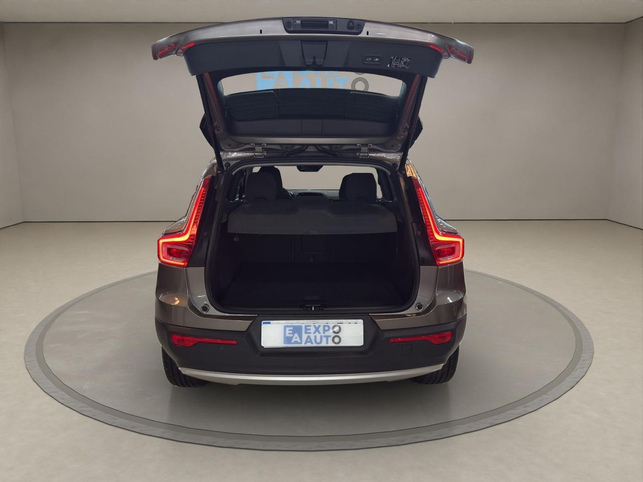 Volvo XC40 1.5 T2 Momentum Core - Foto 2