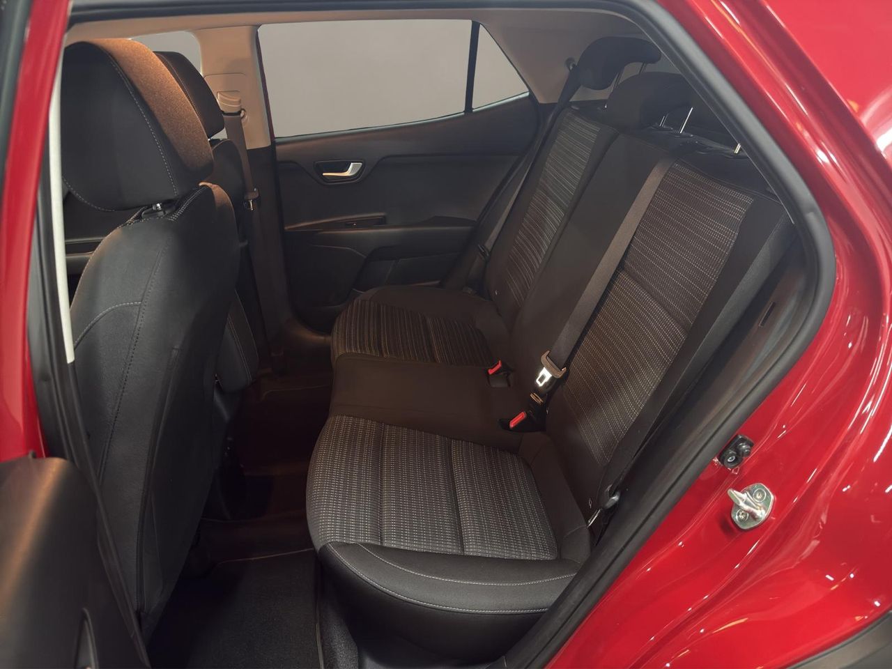 Kia Stonic 1.0 T-GDi 88kW (120CV) Drive - Foto 2