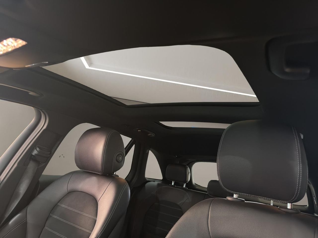 Mercedes Clase GLC GLC 300 e 4MATIC - Foto 2