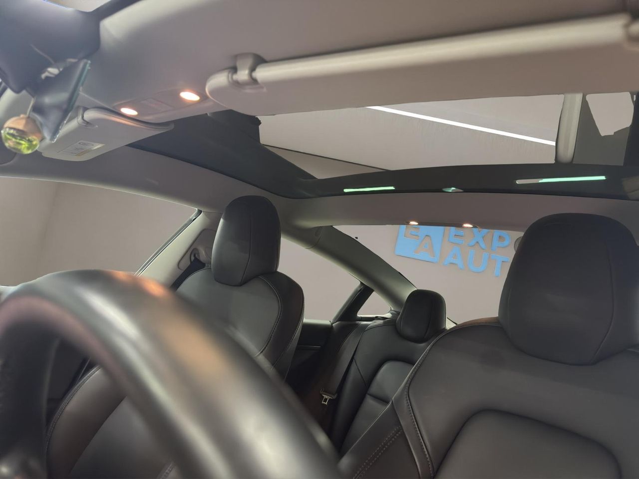 Tesla Model 3 Gran Autonomía AWD - Foto 2