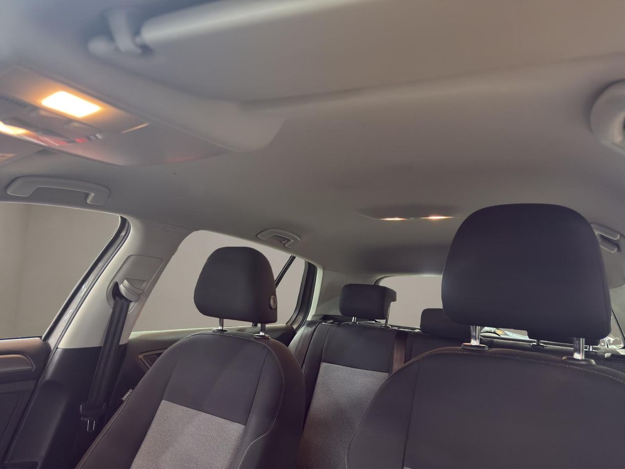 Volkswagen Golf Advance 1.6 TDI 85kW (115CV) - Foto 2