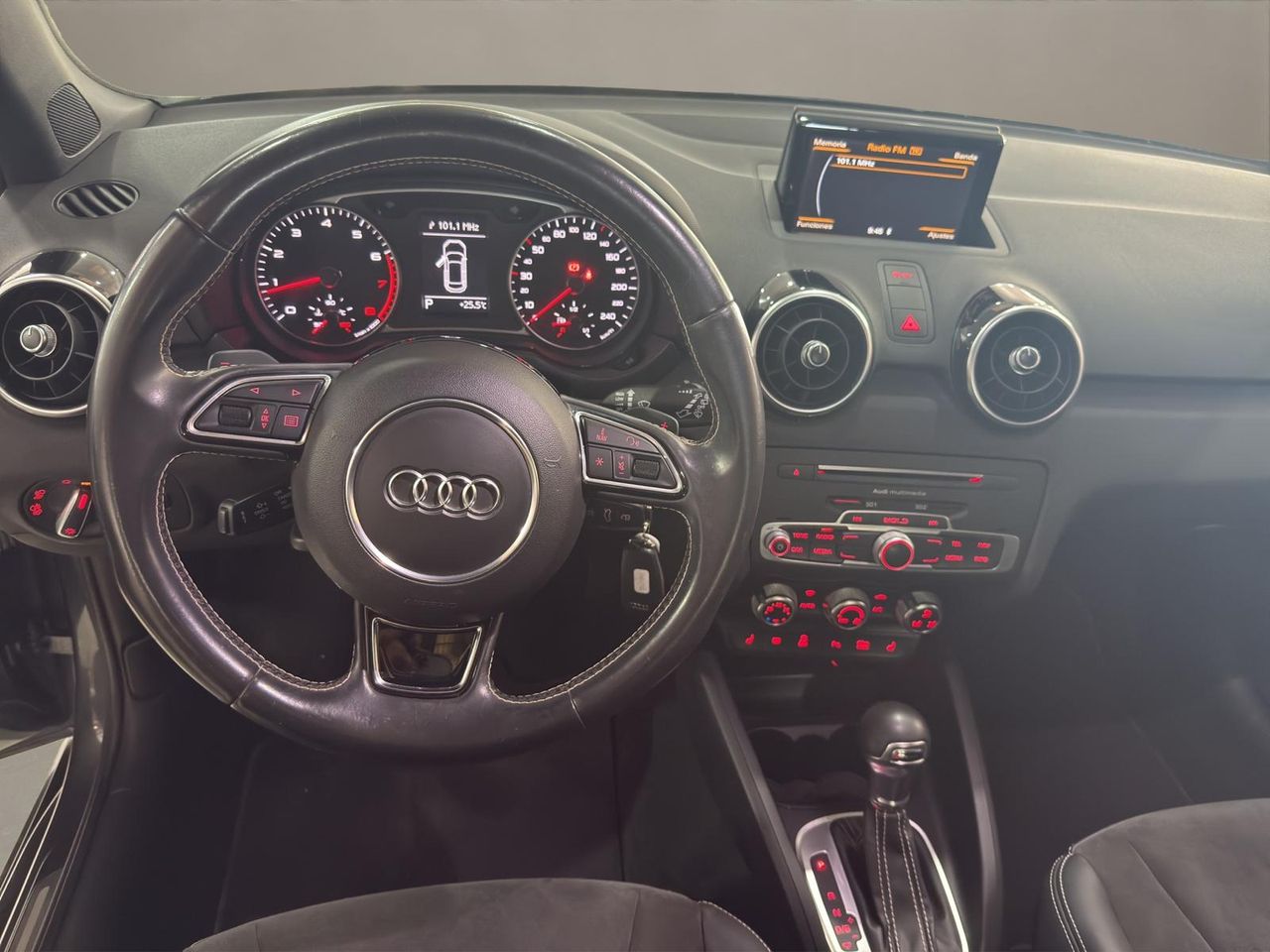 Audi A1 Sportback 1.4 TFSI 125CV S tr Attraction - Foto 2