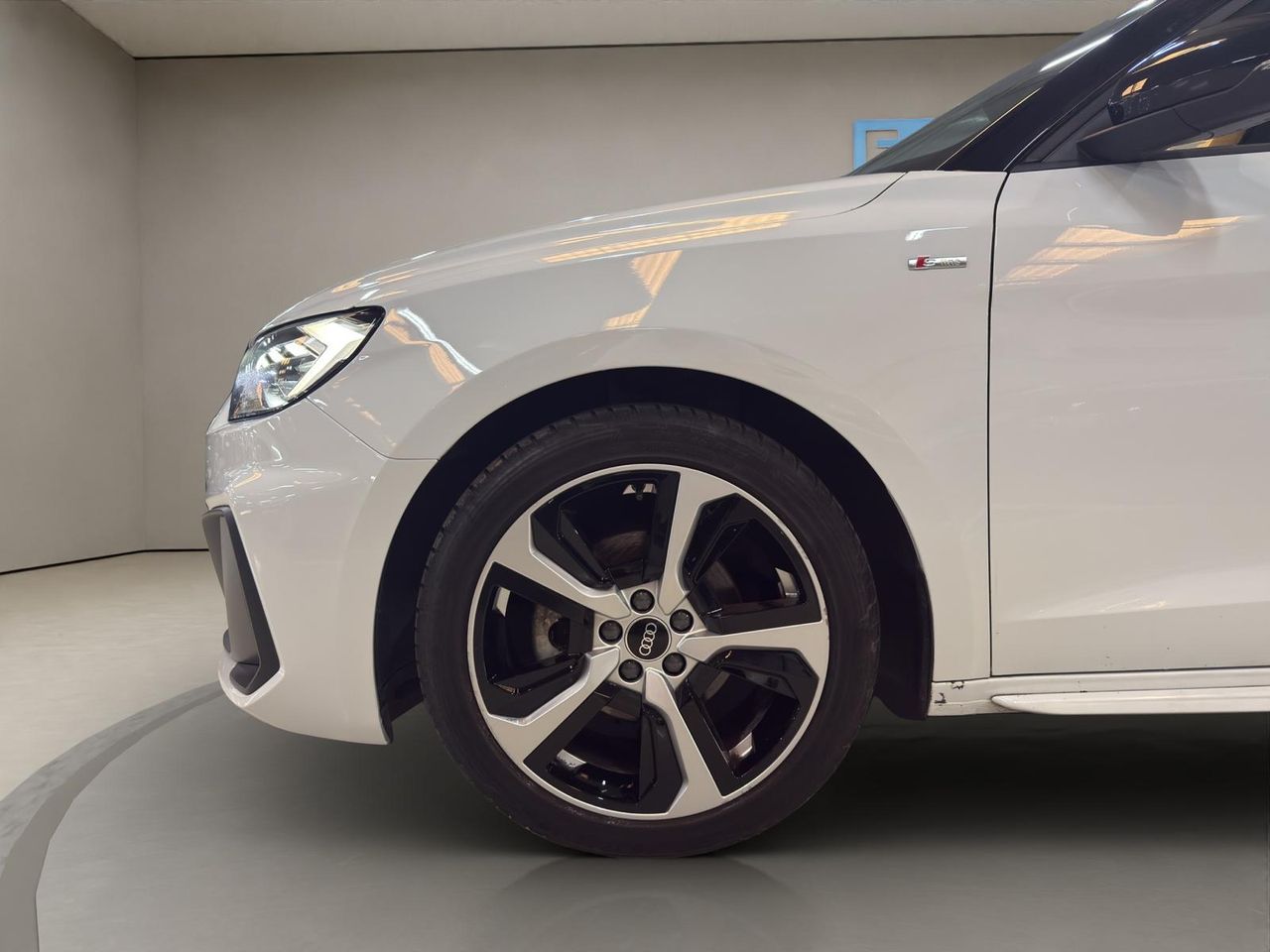 Audi A1 Sportback Adrenal Black 30TFSI 81kW S tr - Foto 2