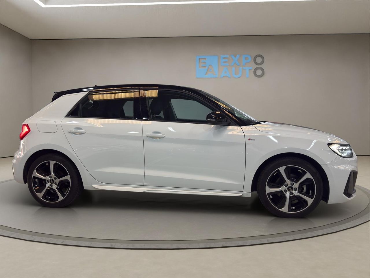 Audi A1 Sportback Adrenal Black 30TFSI 81kW S tr - Foto 2