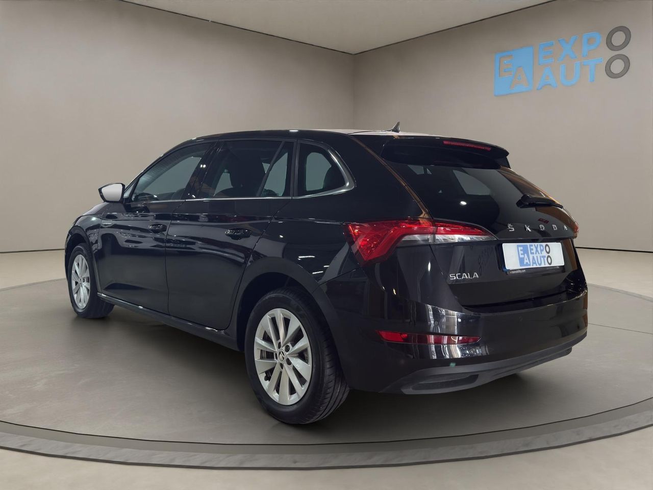 Skoda Scala 1.0 TSI 70 KW (95 CV) SELECTION - Foto 2