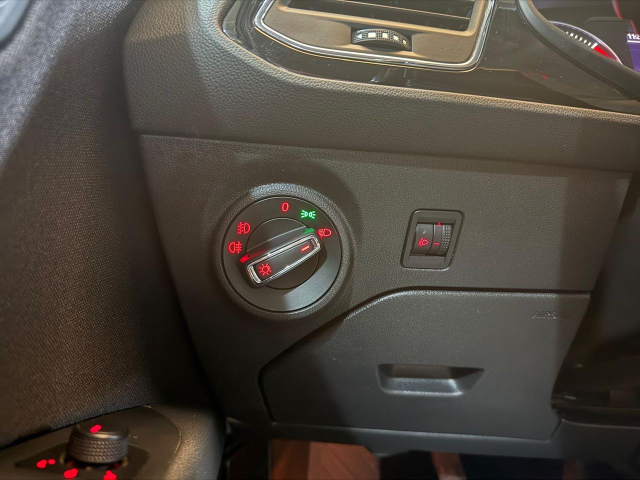 Seat Leon 1.6 TDI 85kW (115CV) St&Sp Style - Foto 2