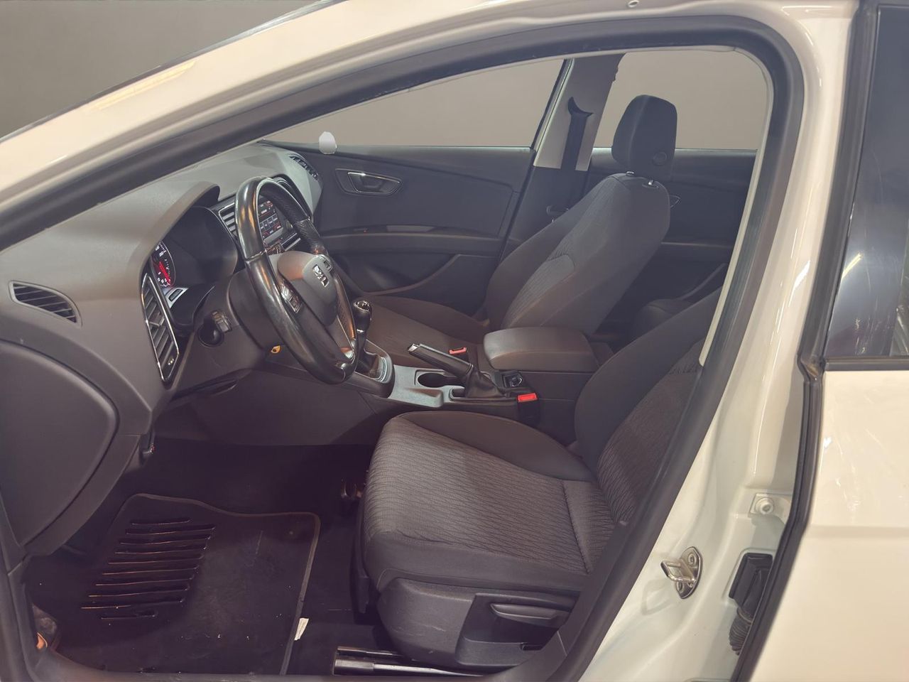 Seat Leon 1.6 TDI 85kW (115CV) St&Sp Style - Foto 2