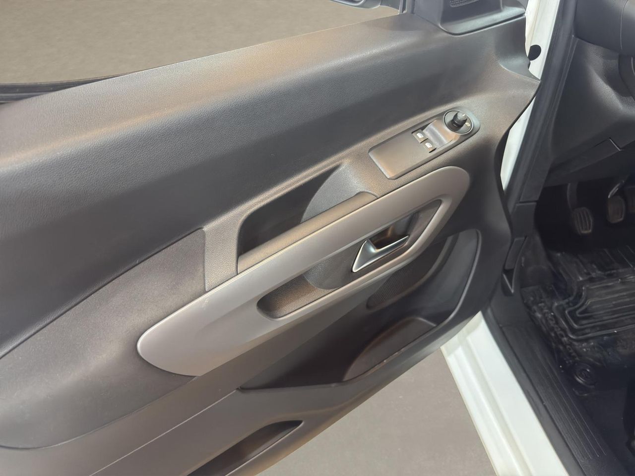 Toyota Proace City Verso 1.5D 96kW (130CV) Family Active L1 - Foto 2
