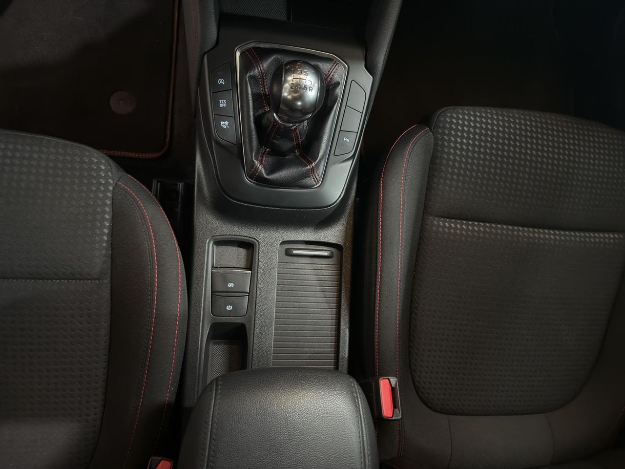 Ford Focus 1.0 Ecoboost MHEV 92kW ST-Line - Foto 2
