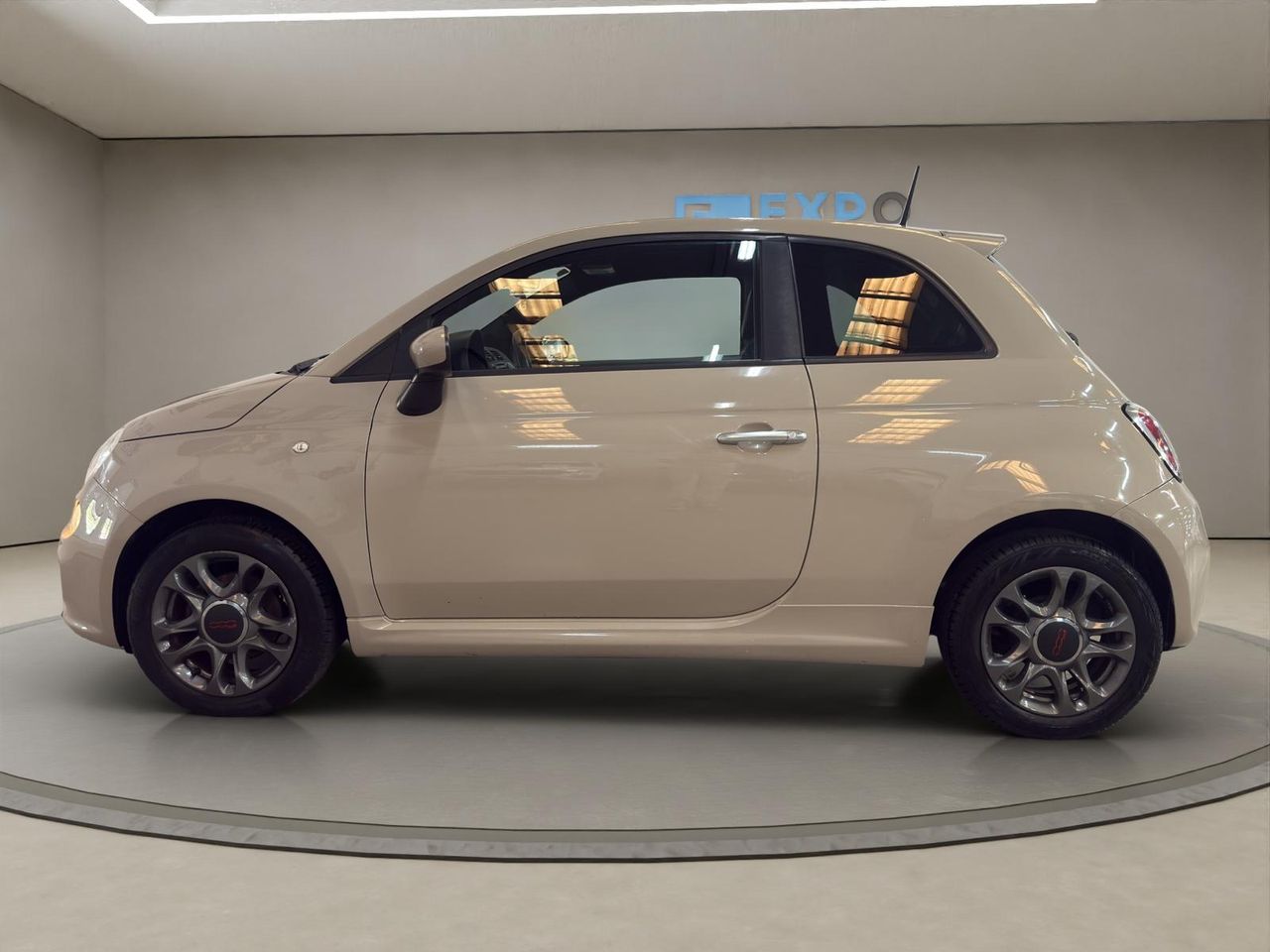 Fiat 500 1.2 8v 69 CV Lounge - Foto 2
