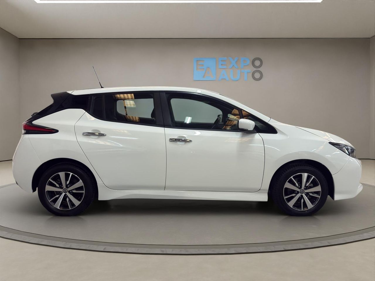 Nissan Leaf 40kWh Acenta - Foto 2