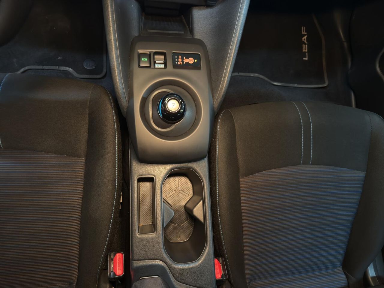 Nissan Leaf 40kWh Acenta - Foto 2