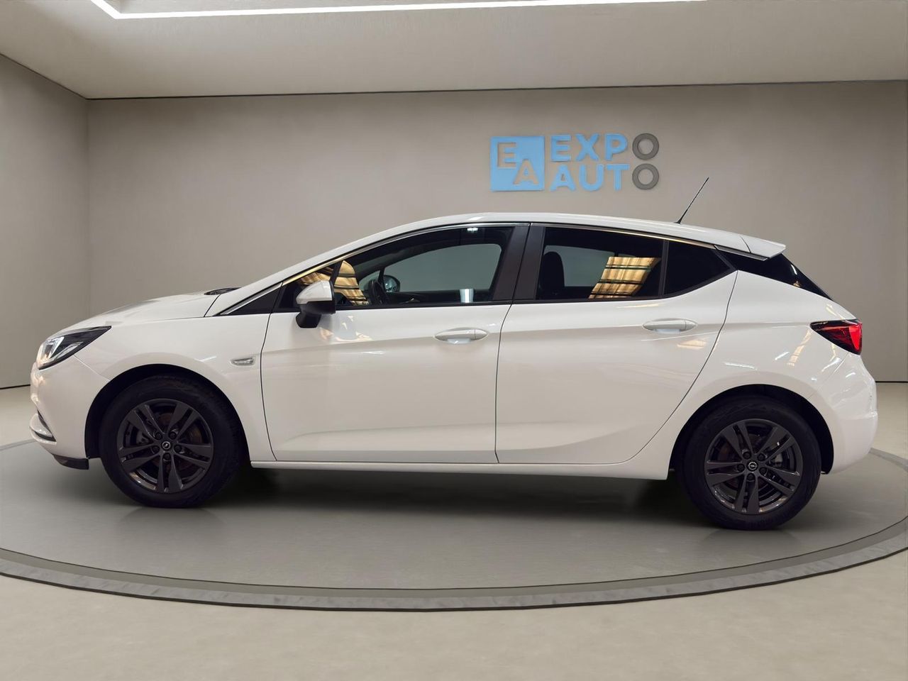 Opel Astra 1.0 Turbo S/S 120 Aniversario - Foto 2