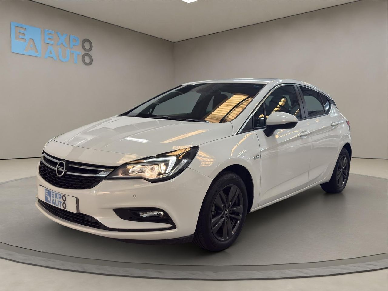 Opel Astra 1.0 Turbo S/S 120 Aniversario - Foto 2