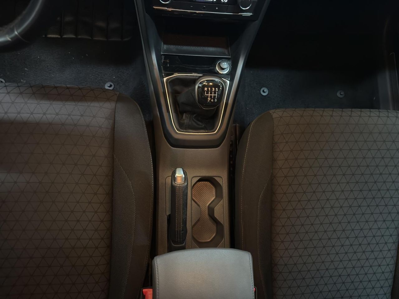 Volkswagen T-Cross Advance 1.0 TSI 81kW (110CV) - Foto 2