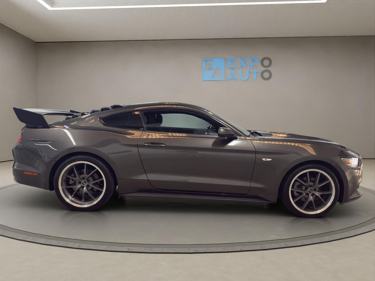 Ford Mustang 5.0 Ti-VCT V8 307kW Mustang GT A.(Fast.) - Foto 2
