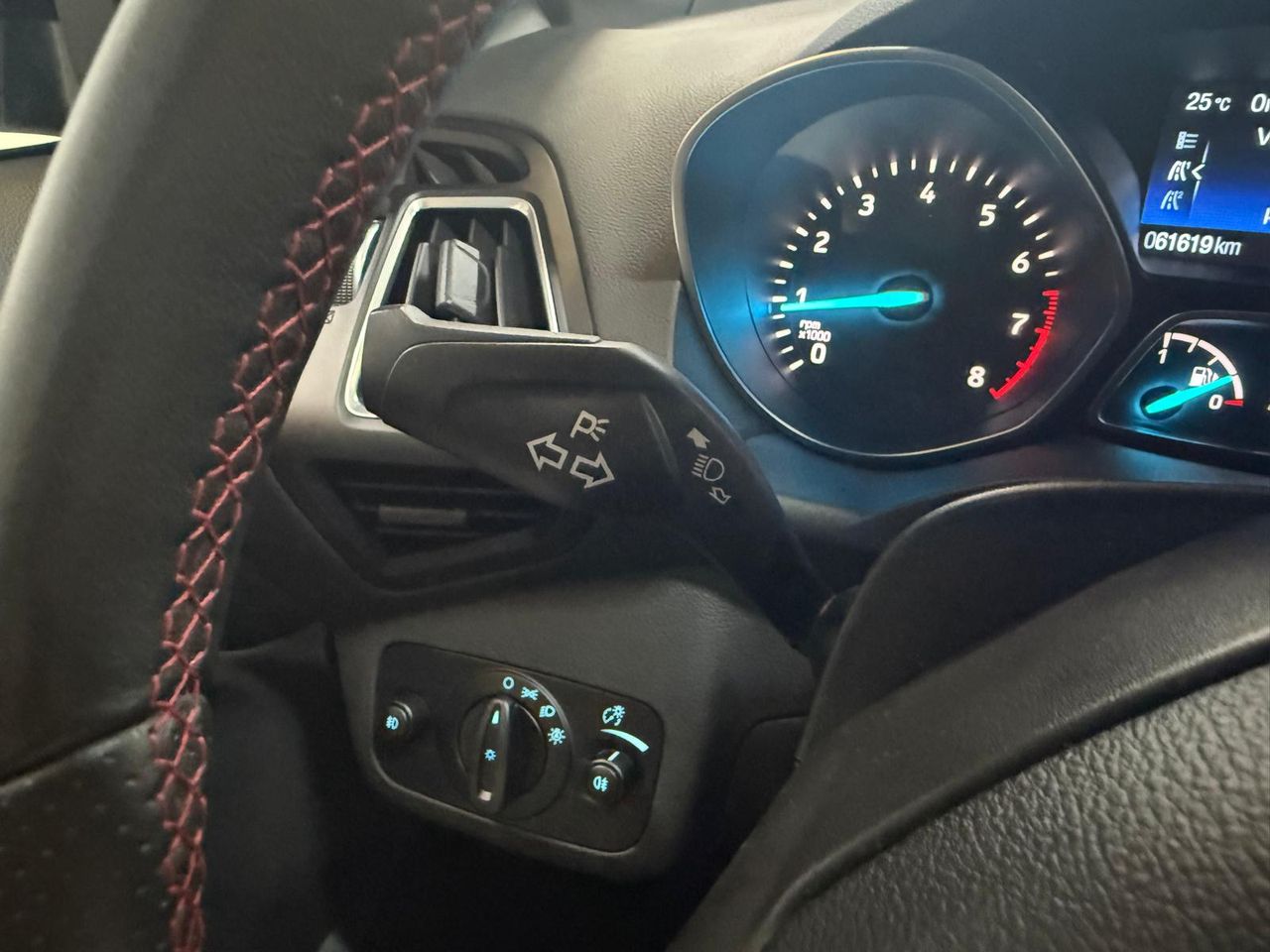 Ford Kuga 1.5 EcoBoost 88kW 4x2 ST-Line - Foto 2