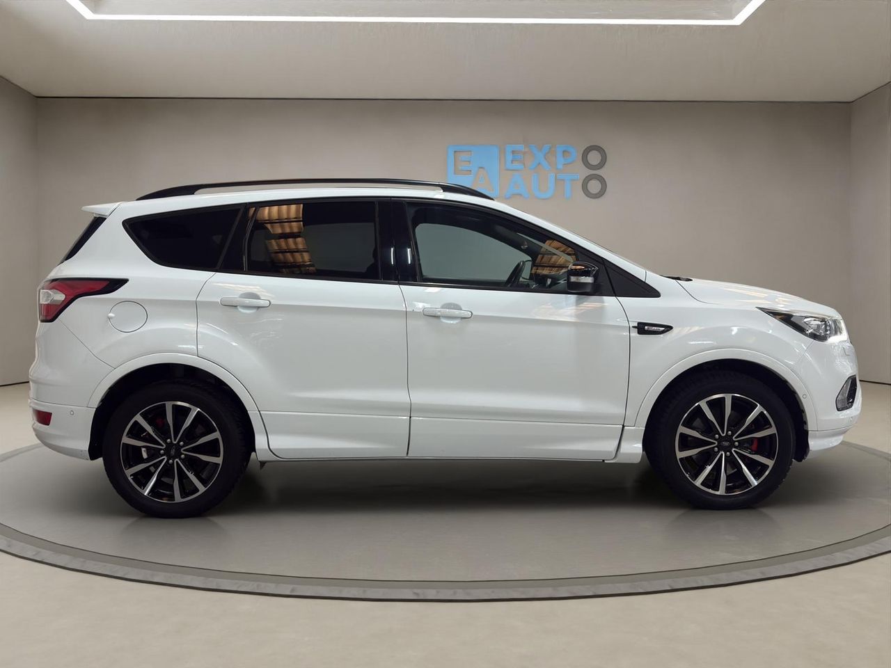 Ford Kuga 1.5 EcoBoost 88kW 4x2 ST-Line - Foto 2