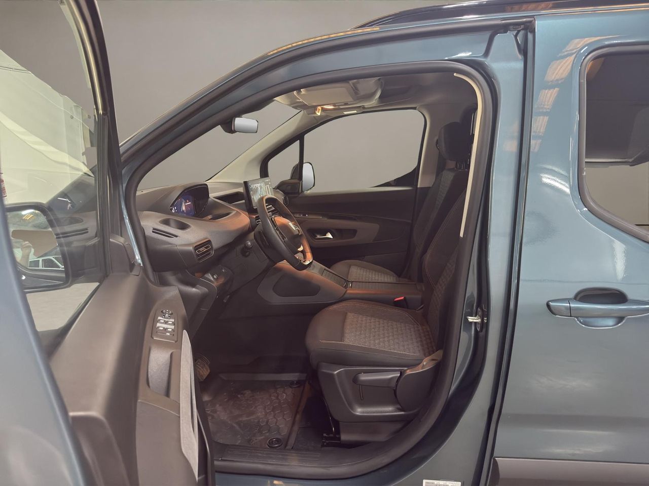 Peugeot Rifter Rifter GT BlueHDi 130 EAT8 Standard - Foto 2
