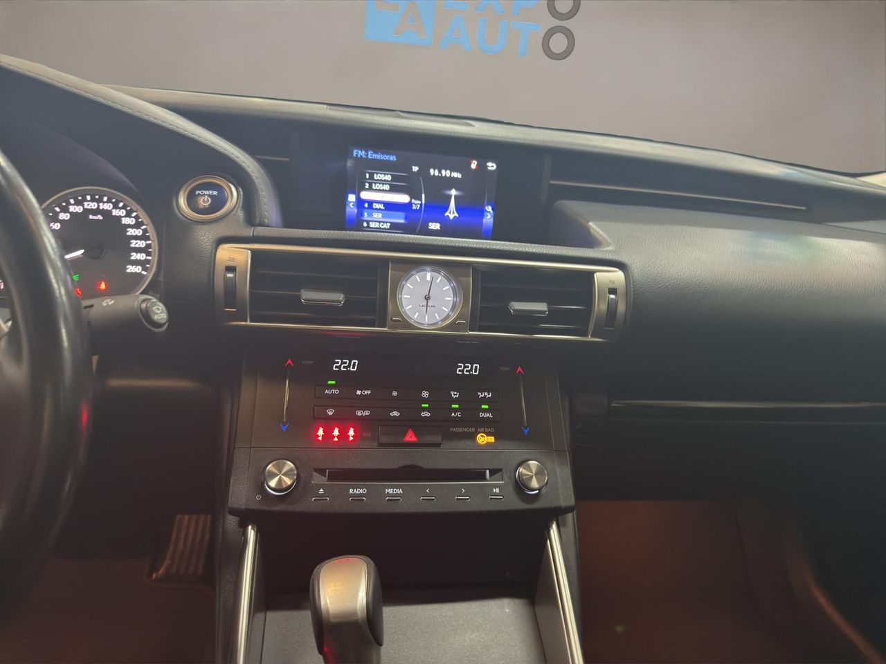 Lexus IS 2.5 300h Executive Navibox - Foto 2