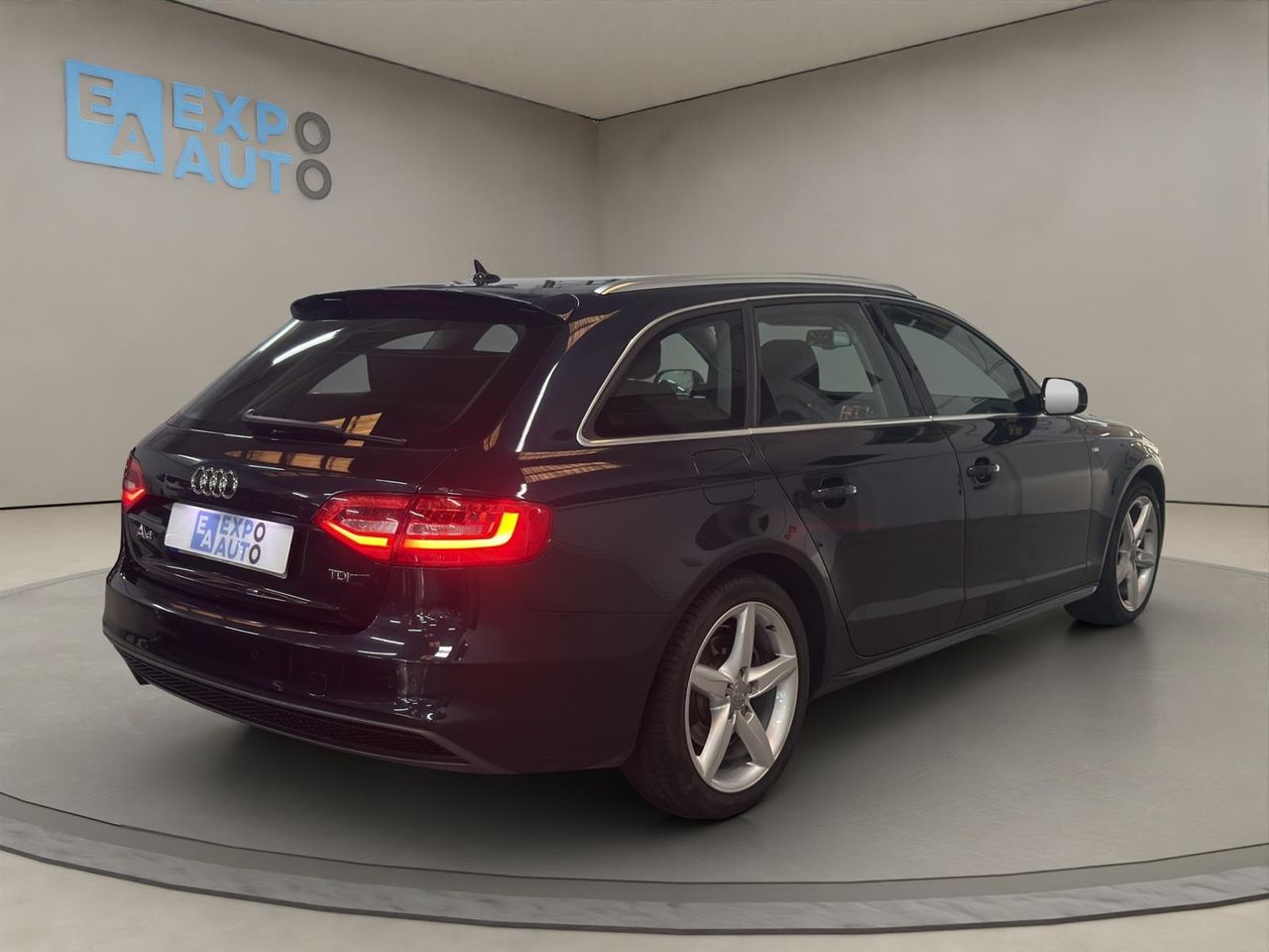 Audi A4 Avant 2.0 TDI 150 multitr S line edition - Foto 2