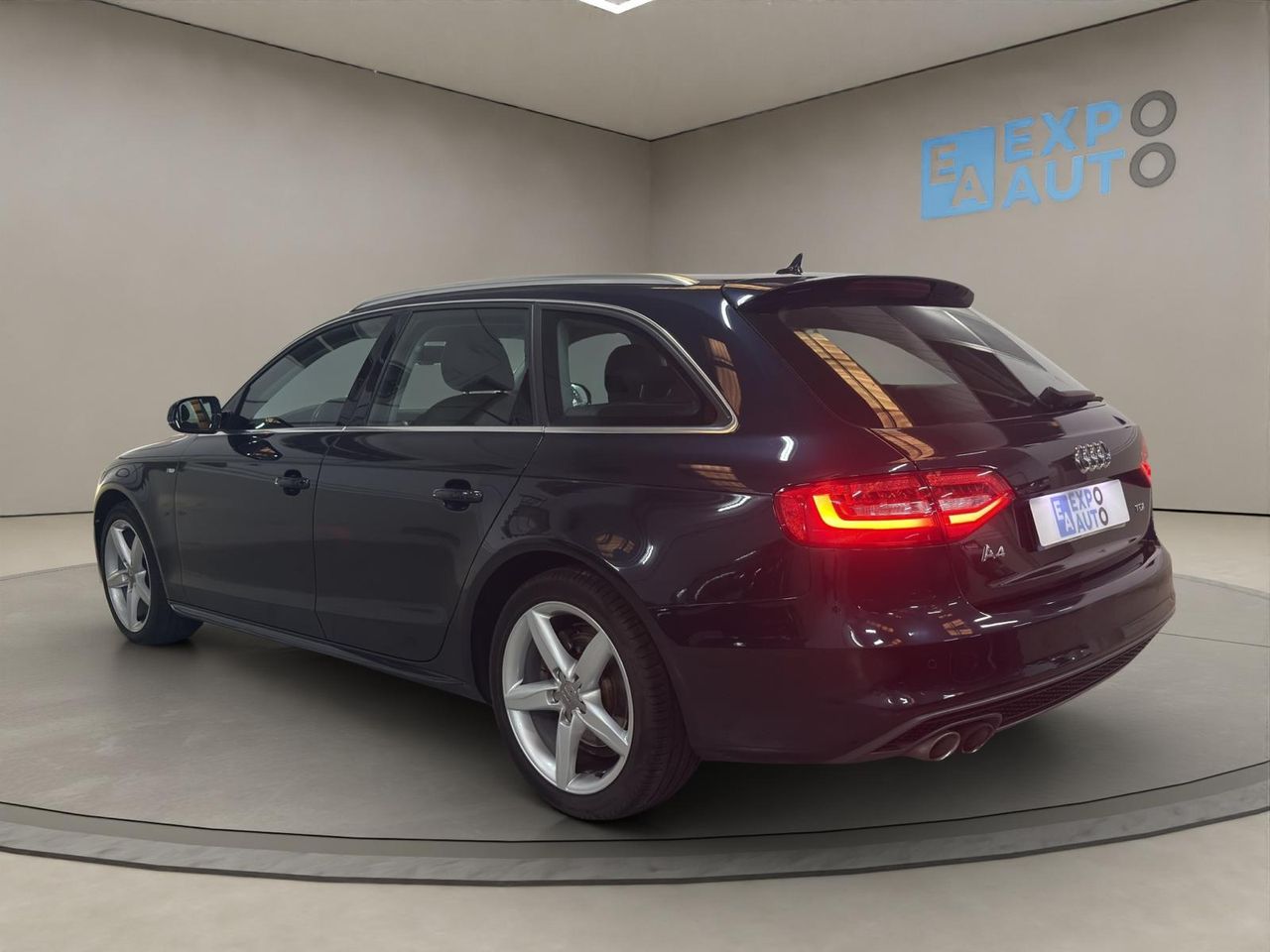 Audi A4 Avant 2.0 TDI 150 multitr S line edition - Foto 2