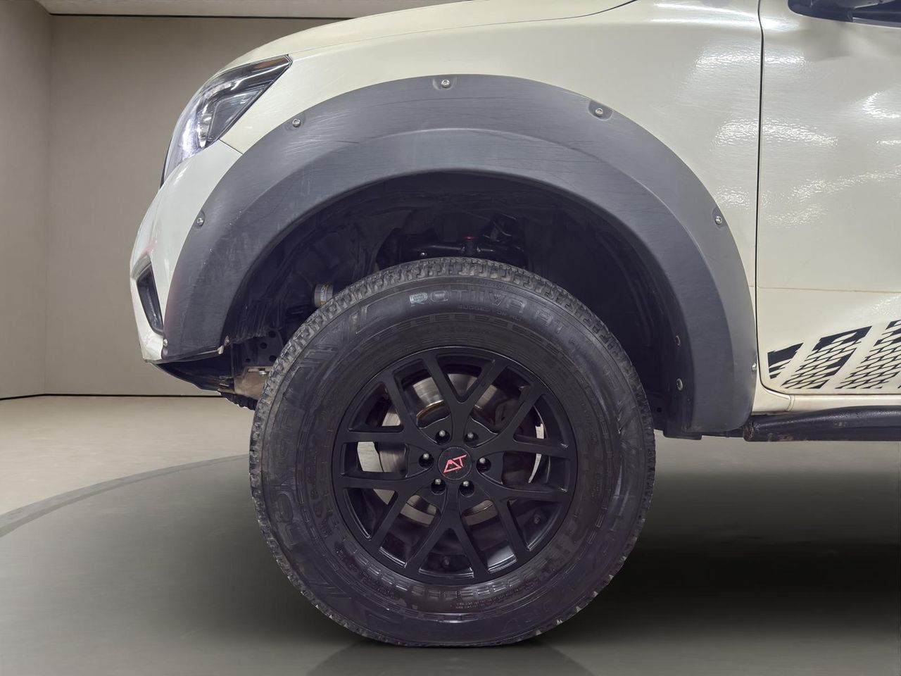 Nissan Navara 2.5 dCi 190CV SE Doble Cabina 4X4 A/T - Foto 2