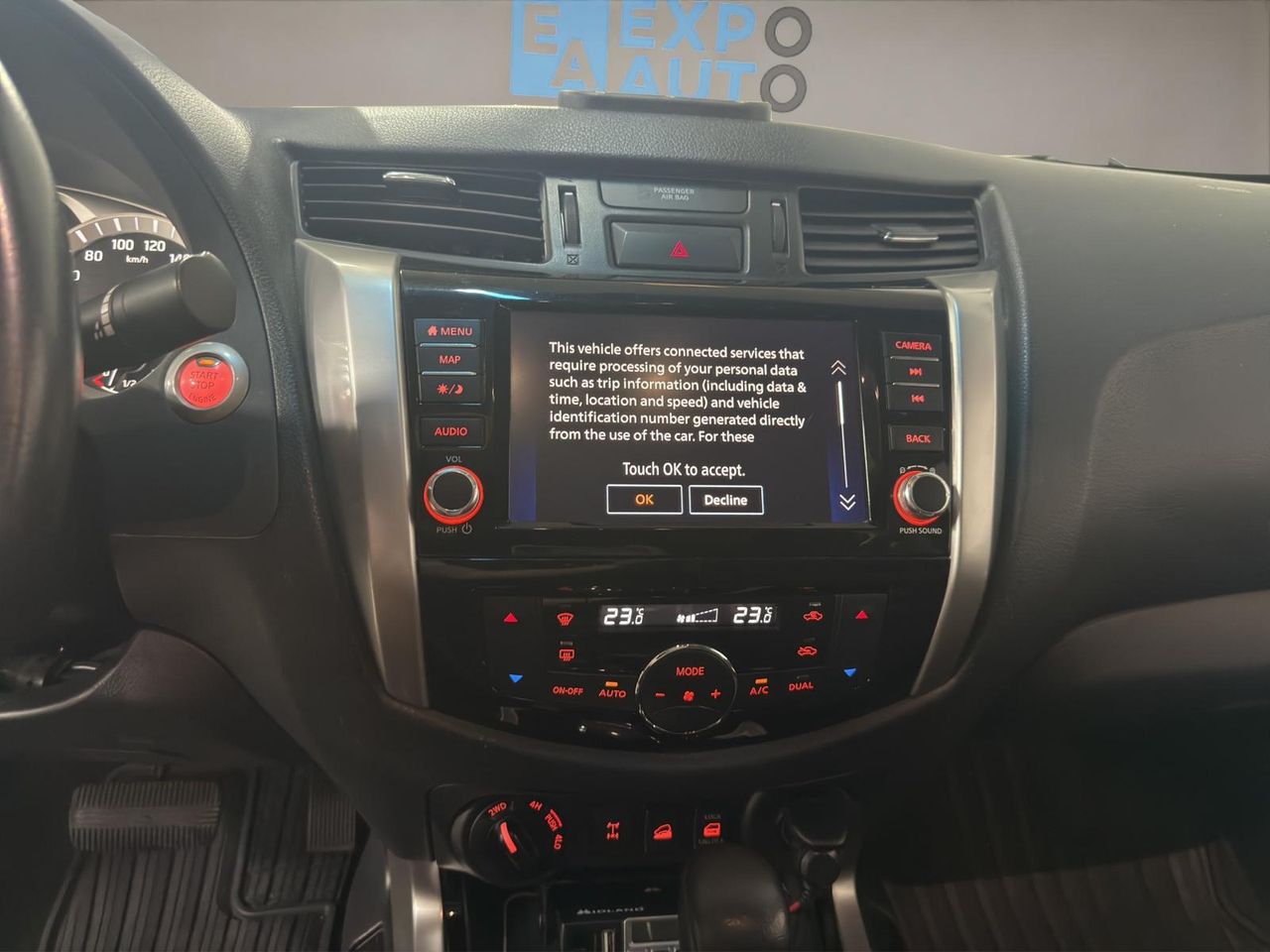 Nissan Navara 2.5 dCi 190CV SE Doble Cabina 4X4 A/T - Foto 2