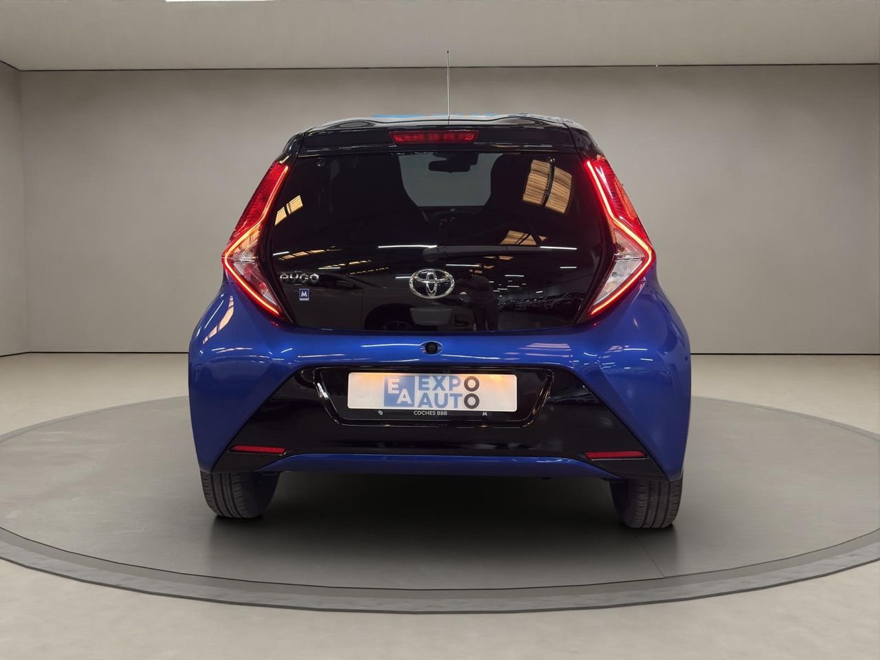 Toyota Aygo 1.0 70 x-clusiv - Foto 2