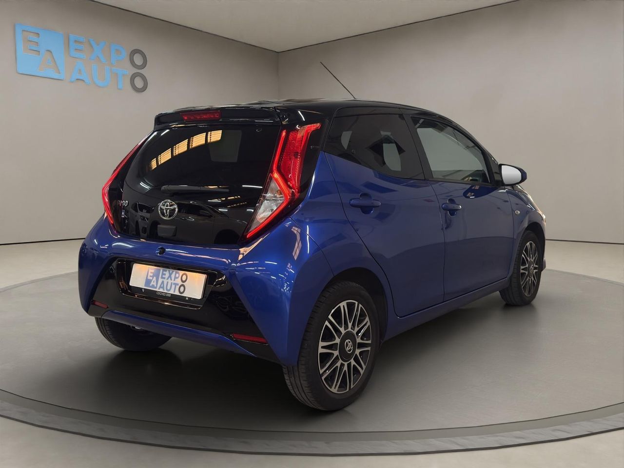 Toyota Aygo 1.0 70 x-clusiv - Foto 2