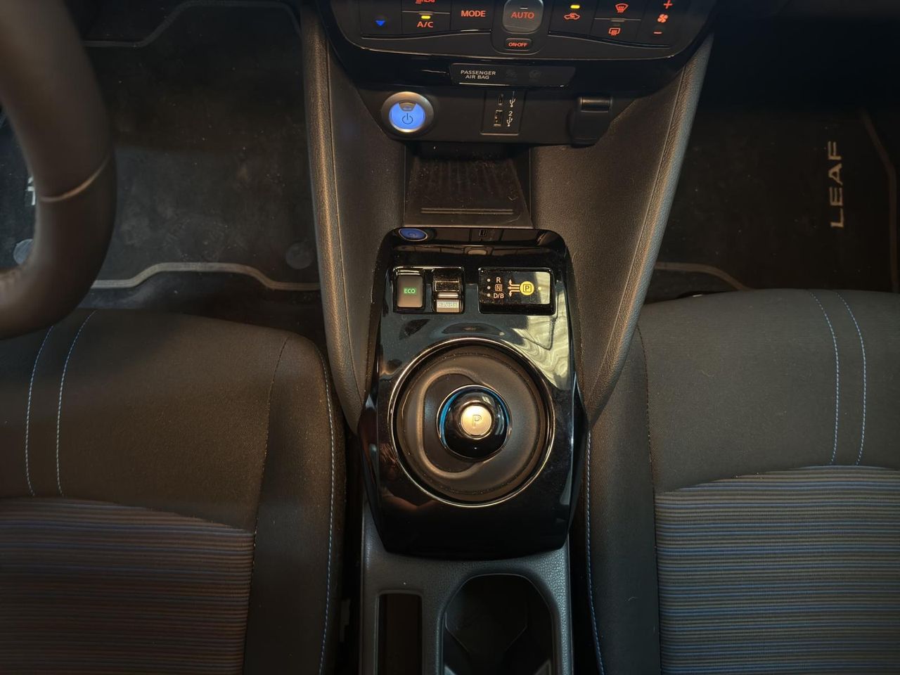 Nissan Leaf 2025  - Foto 2