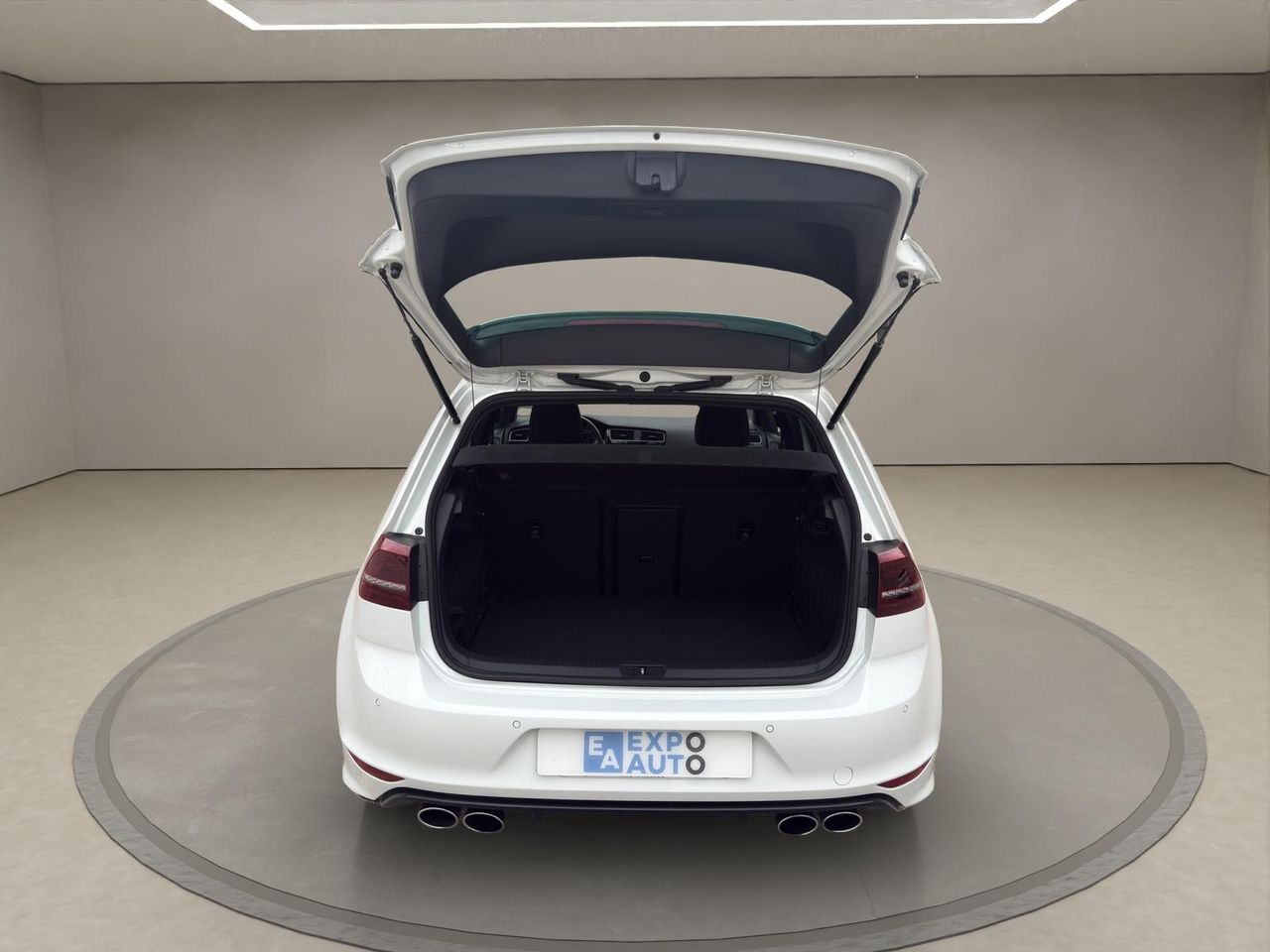 Volkswagen Golf R 2.0 TSI 300CV BMT 4Motion DSG - Foto 2