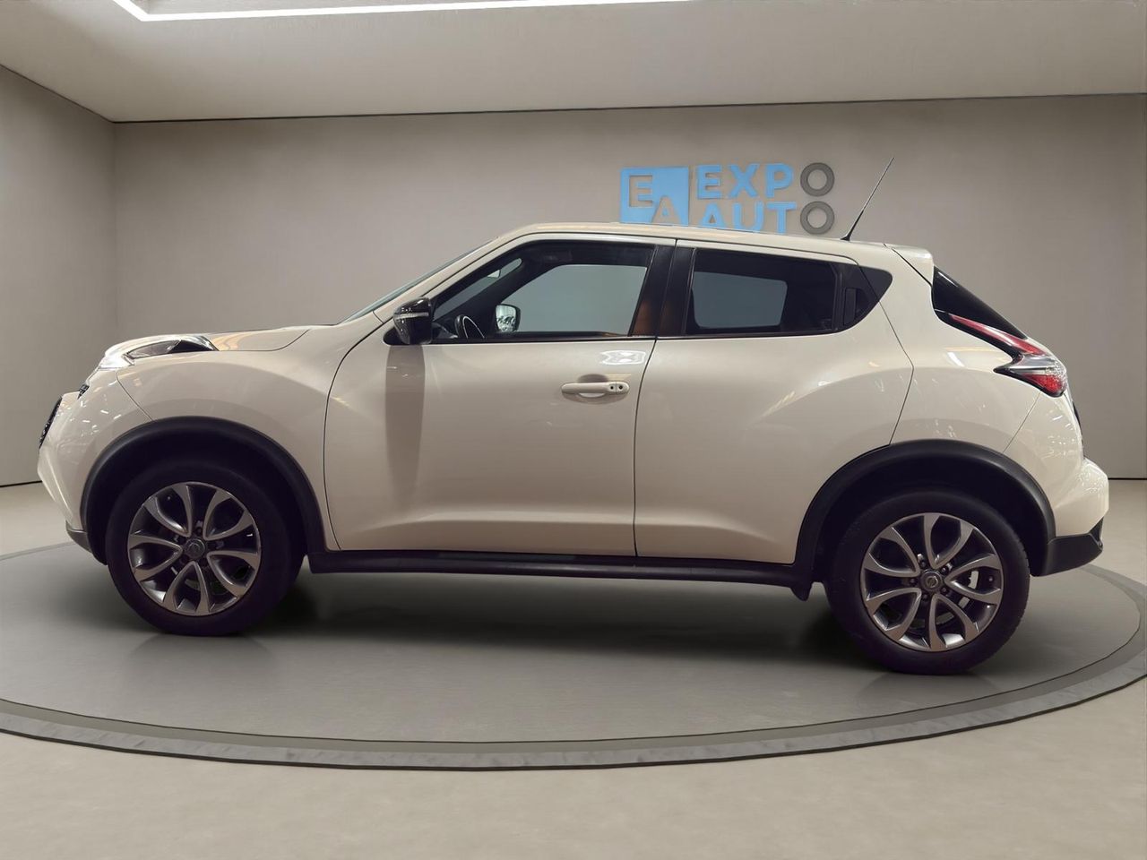 Nissan Juke 1.2 DIG-T N-TEC 4X2 Ext2 Blanco - Foto 2