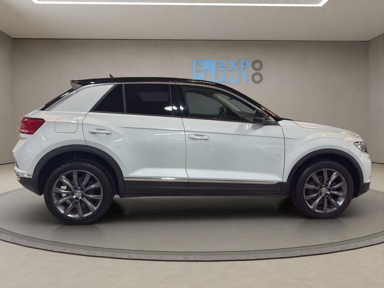 Volkswagen T-Roc Advance Style 1.5 TSI 110kW (150CV) - Foto 2