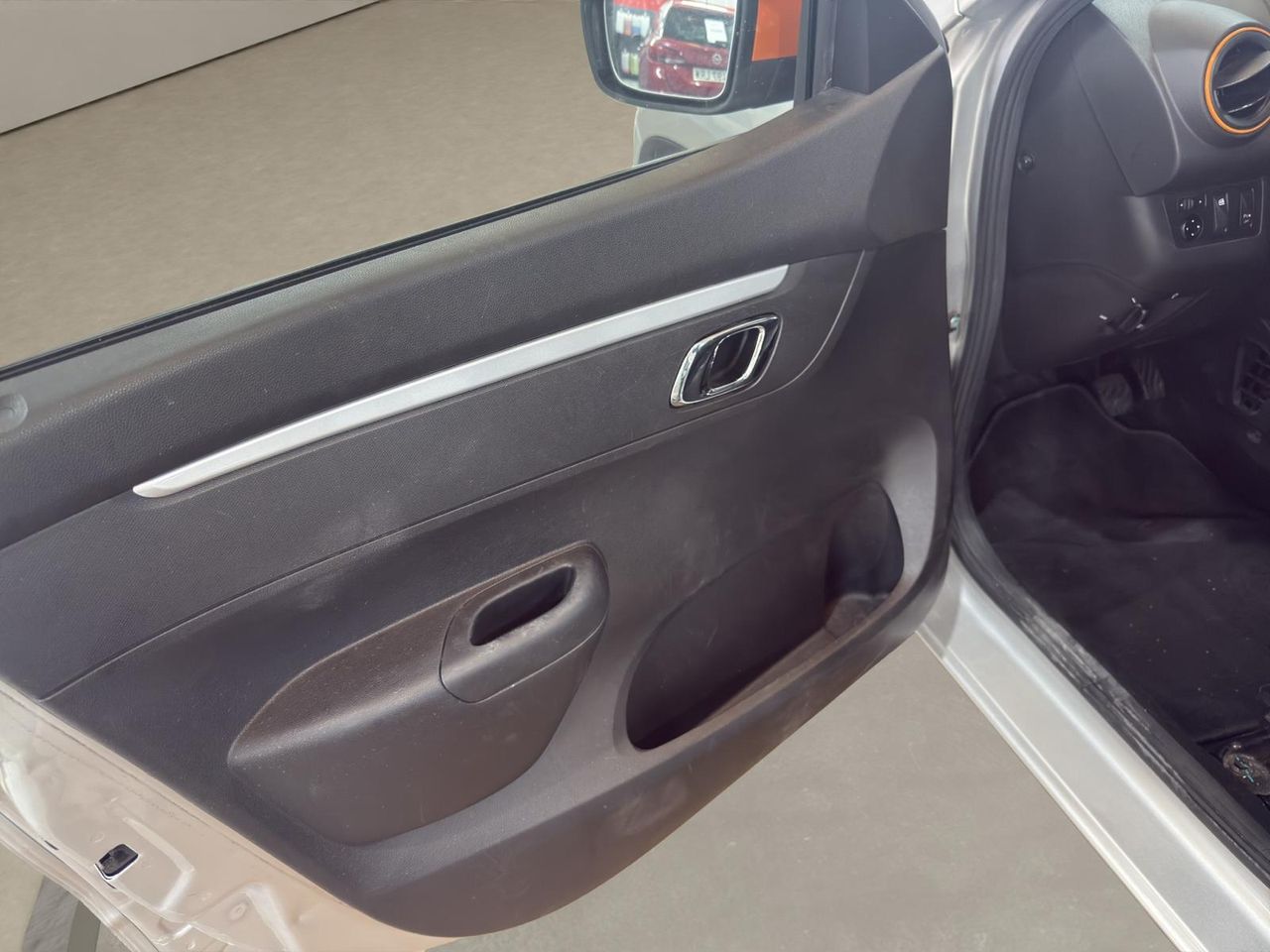 Dacia Spring Business Electric 33kW (45CV) - Foto 2