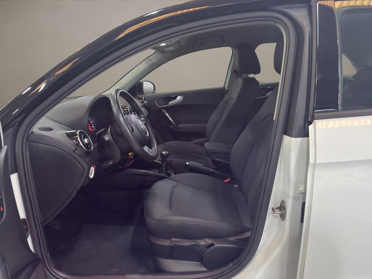 Audi A1 Adrenalin2 1.0 TFSI 70kW(95CV) Sportback - Foto 2
