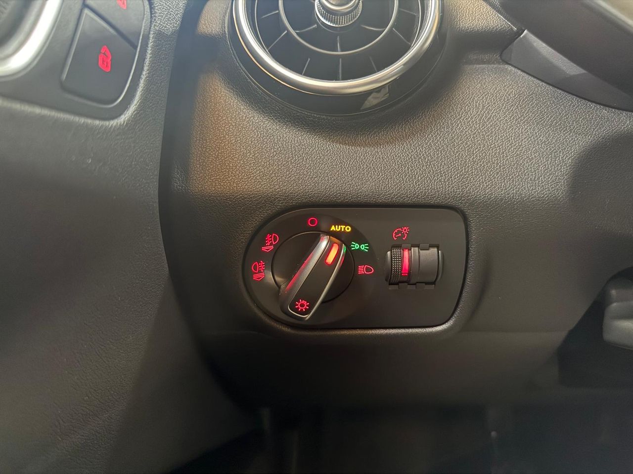 Audi A1 Adrenalin2 1.0 TFSI 70kW(95CV) Sportback - Foto 2