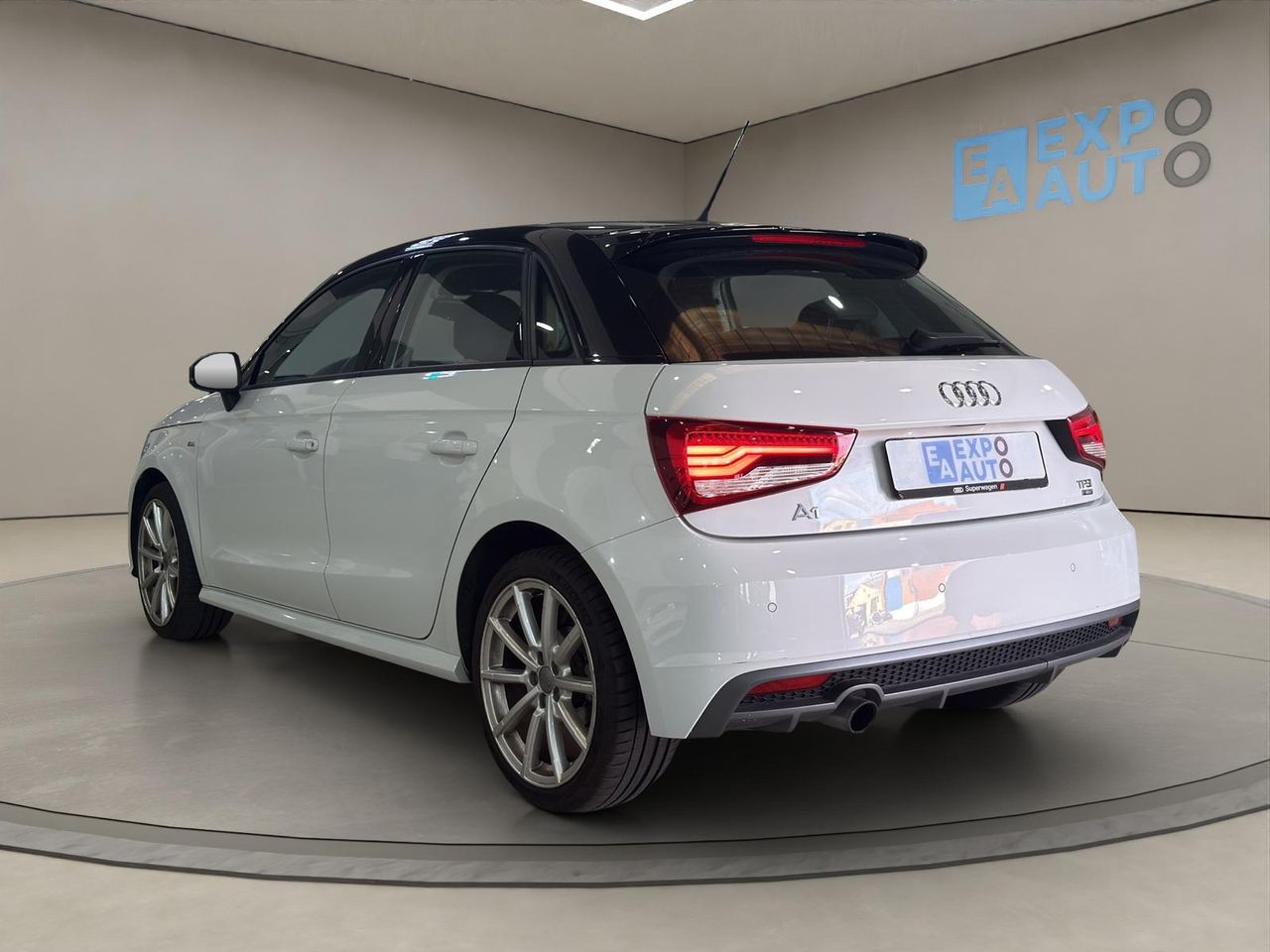 Audi A1 Adrenalin2 1.0 TFSI 70kW(95CV) Sportback - Foto 2