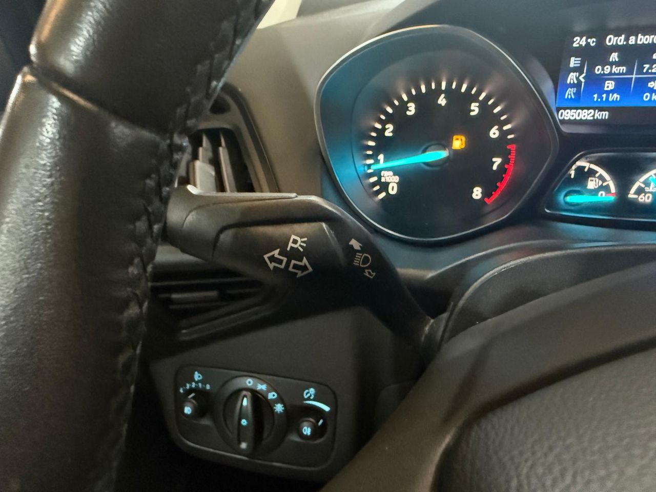 Ford Kuga 1.5 EcoBoost 88kW 4x2 ST-Line - Foto 2