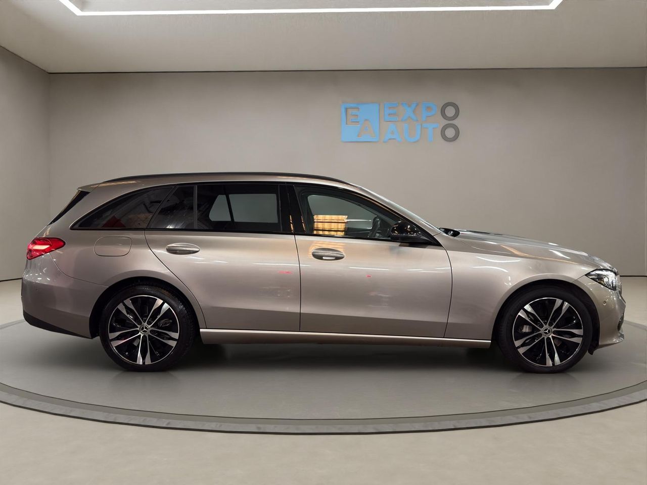 Mercedes Clase C C 300 e Estate - Foto 2