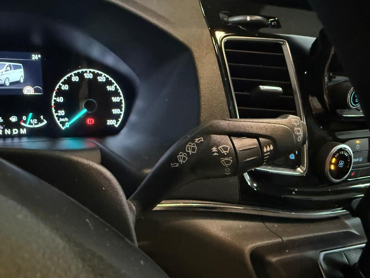 Ford Tourneo Custom 2.0 EcoBlue 136kW L1 Titanium X Auto - Foto 2