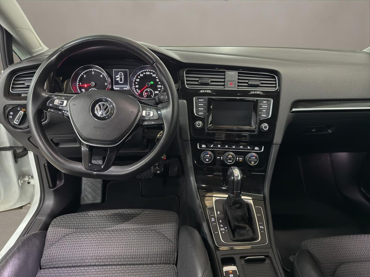 Volkswagen Golf Sport 1.6 TDI 105CV BMT DSG - Foto 2