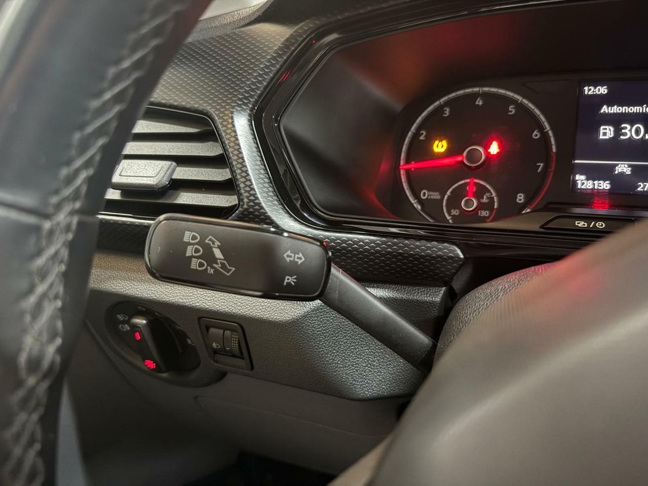 Volkswagen T-Cross Advance 1.0 TSI  - Foto 2