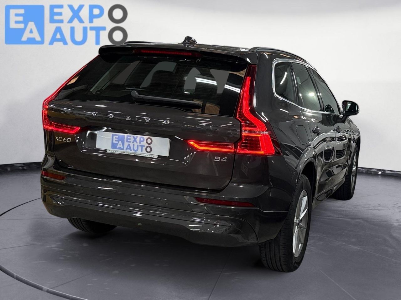 Volvo XC60 2.0 B4 G Momentum Pro Auto - Foto 2